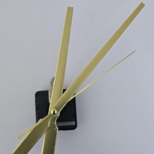 Clock Engine with Hands – Gold- 1081